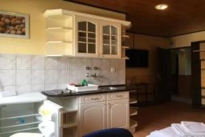 Autosztráda Apartman, Balatonszemes