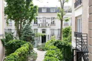 Hotel Montparnasse Alesia, Paris