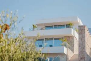 Empire Beach Resort, Dhermi