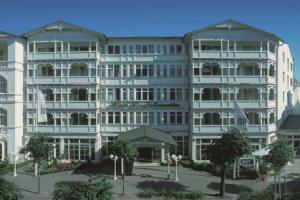 Hotel Vier Jahreszeiten Binz - Adults Only, Binz