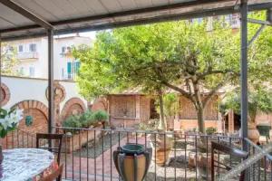 B&B Firenze 400, Florence