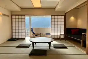 Tosawashi Kougeimura QRAUD, Kochi