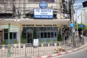 The Quarter Bangkok Poshtel & Coworking - Hostel, Bangkok