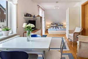 Ferienwohnung Ingrid Heyes Apartments, Radolfzell am Bodensee