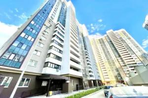Samara apartments on Karl Marx Avenue 200, Samara