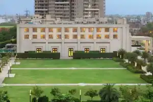 DoubleTree by Hilton Agra, Agra
