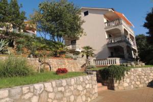 Apartment Milena J, Malinska