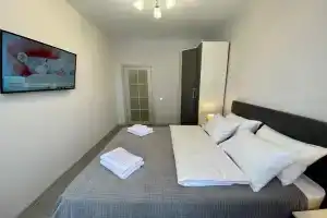 Apartments on Hero of Russia A.V. Yakovlev Street, 17, Chelyabinsk