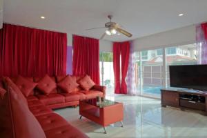 Pattaya Pool Villa, Jomtien Beach