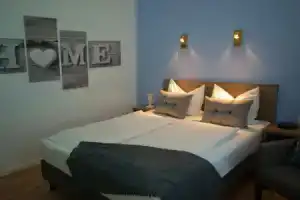 Kempe Komfort Hotel Düsseldorf, Dusseldorf