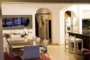 Stunning Golf Villa with Heated Private Pool in, El Gouna