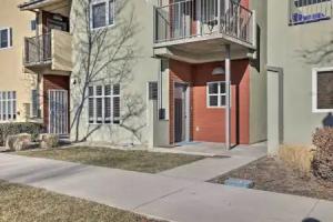 Chic Abode: Walk to Bars & Restaurants! Apartments, Boise