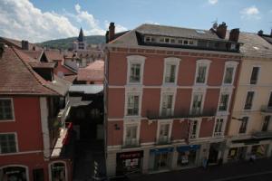 1 bedroom with elevator in downtown, Annecy