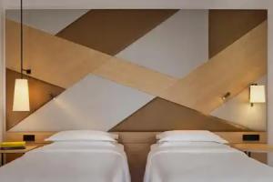 Sheraton Amsterdam Airport Hotel and Conference Center, Schiphol Airport