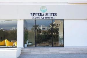 Riviera suites, Sur