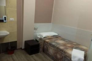 Hotel Kennedy, Milan