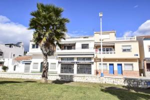 Letmalaga Cremades Seaside Hotel, Malaga