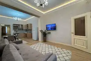 Apartments on Vremena Goda str. #15, Makhachkala