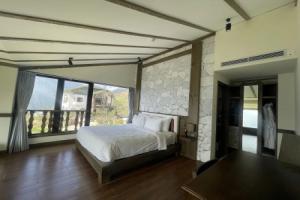 Sapa CatCat Hills Resort, Sapa