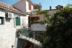 Jare - in old Town - A2 Gornji Hotel, Trogir