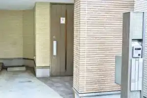 E Hotel Higashi Shinjuku, Tokyo