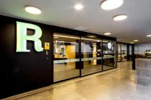Residencia Universitaria Resa Claudio Coello, Madrid