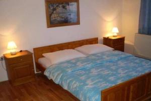 House Janja, Seliste Dreznicko