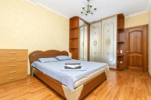Comfortable apartment on the left bank, Kiev