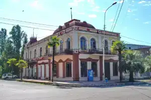 Guest house on Alania St., Gudauta