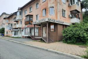 2 bedroom apartment on Leninskaya, Nakhodka