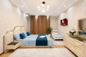 4h Komnatnaya v Tsentre Goroda Flat, Tashkent