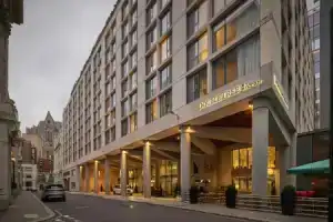DoubleTree by Hilton Hotel London -Tower of London, London