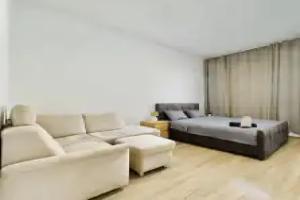 Cozy 3BR Apt for 6 Near to FAC Platz Apartments, Vienna