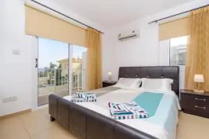 Villa Petra AQ PV5, Protaras