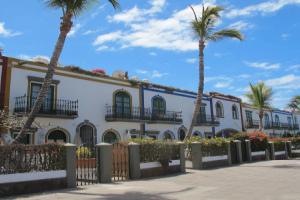 1 Bedroom Apartment in the Center of Puerto de Mogan, Taurito