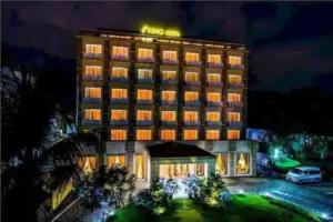 Reno Hotel, Yangon