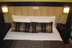 Residencial Faria Guimarães Apart-hotel, Porto