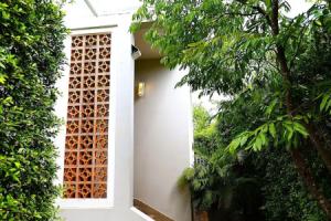 Castle Bayview Resort & Spa, Kampot