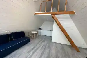 Hotels near train station