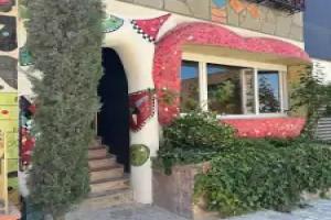 Arka Art Theatre Atelier Hotel, Tirana