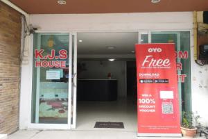 Oyo 75414 Kjs Pattaya Hotel, Jomtien Beach