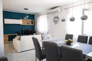 House Franny, Zadar