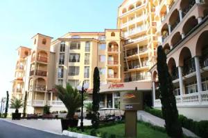 Atrium Beach Hotel & Aqua Park - All Inclusive, Elenite