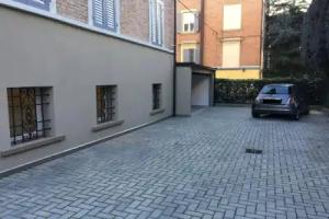 La Bella Modena, Modena