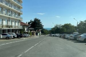 Apartments on the Hospital lane 4/9, Gelendzik