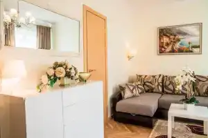 House 75, Kaunas
