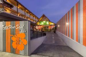 Kata Silver Sand Hotel by Eazy, Kata