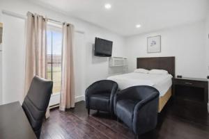 West Philly Suites, Philadelphia