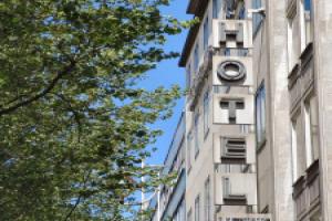 Tante ALMA's Hotel Lasthaus am Ring, Koln