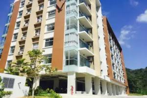 Seventh Condo Apartments, Karon